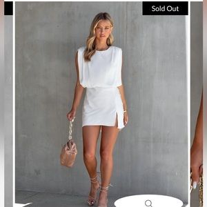 Vici - Georgianna Padded Shoulder Mini Dress. US sz 4. NWT.